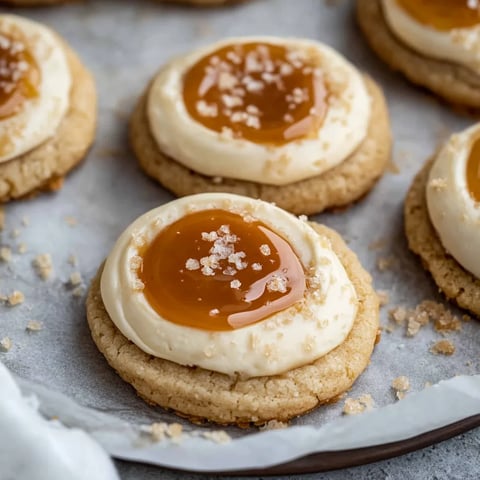 Yummy Salted Caramel Cheesecake Cookies