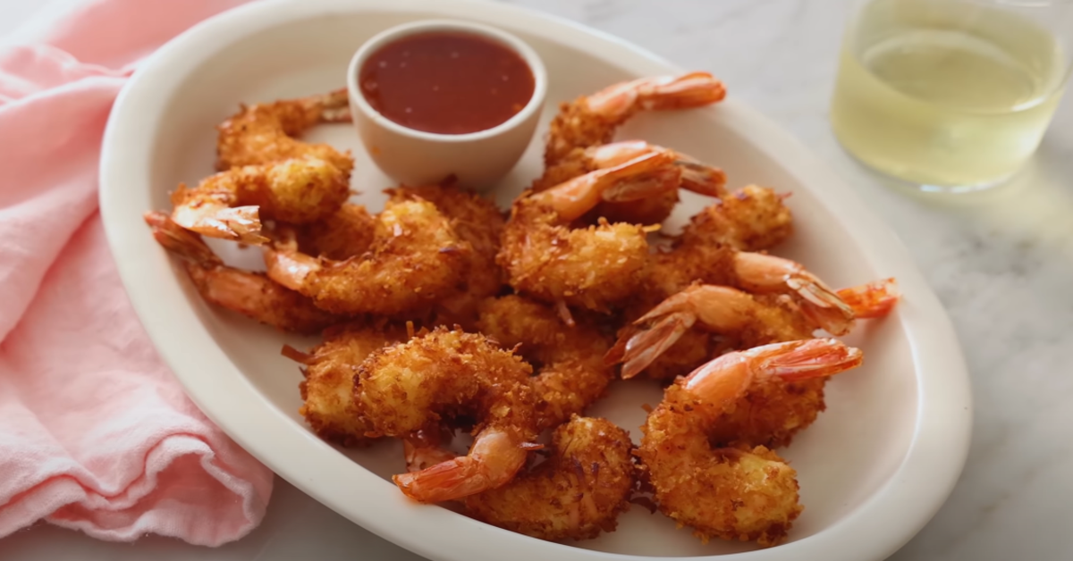 WHAT TO SERVE WITH COCONUT SHRIMP
